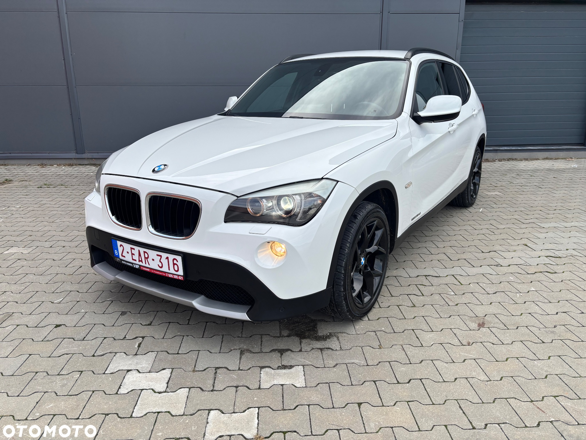 BMW X1 sDrive18d - 11