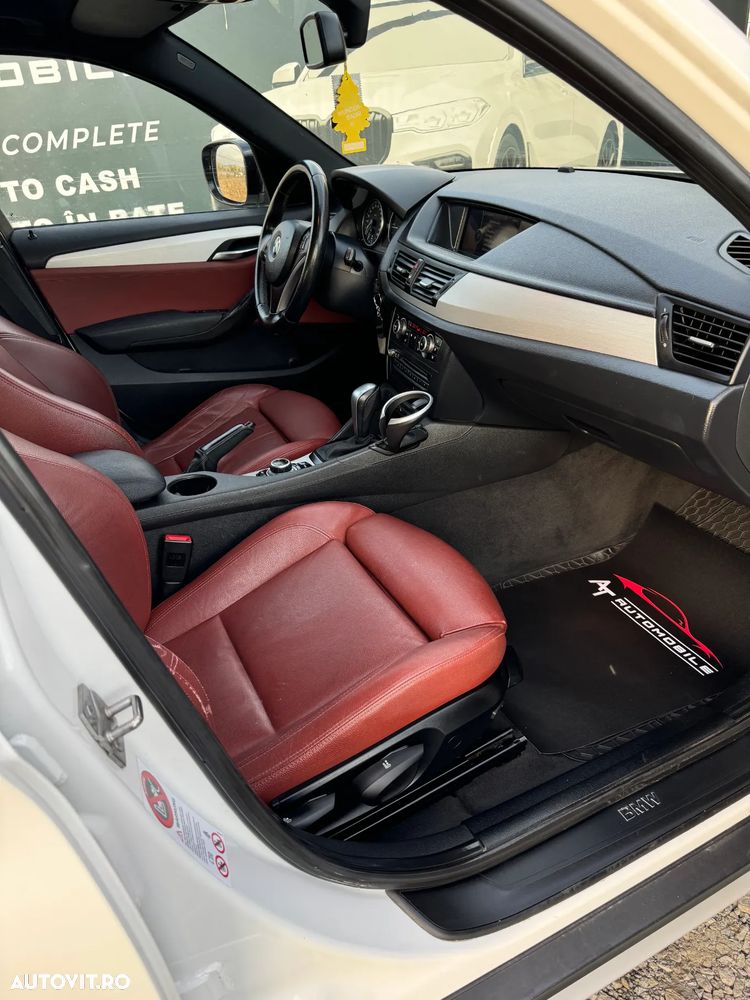 BMW X1 xDrive20d Sport Line - 9