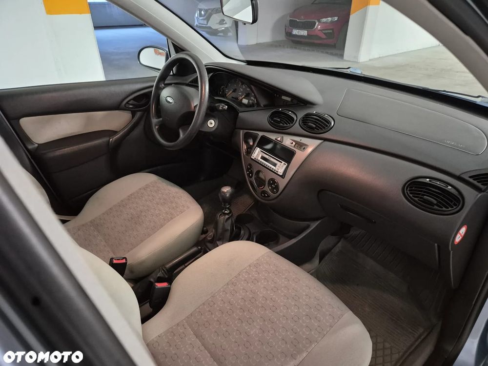 Ford Focus 1.8 TDCi FX Silver - 10