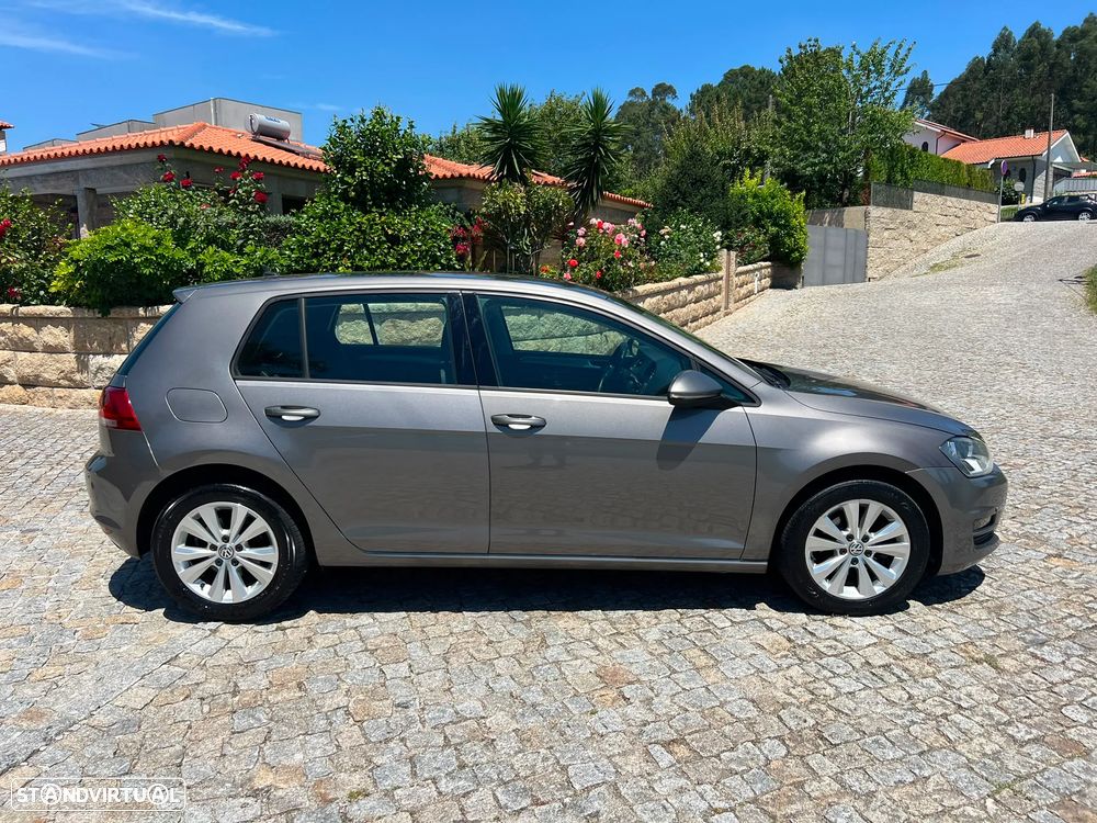 VW Golf 1.6 TDi Confortline DSG - 7