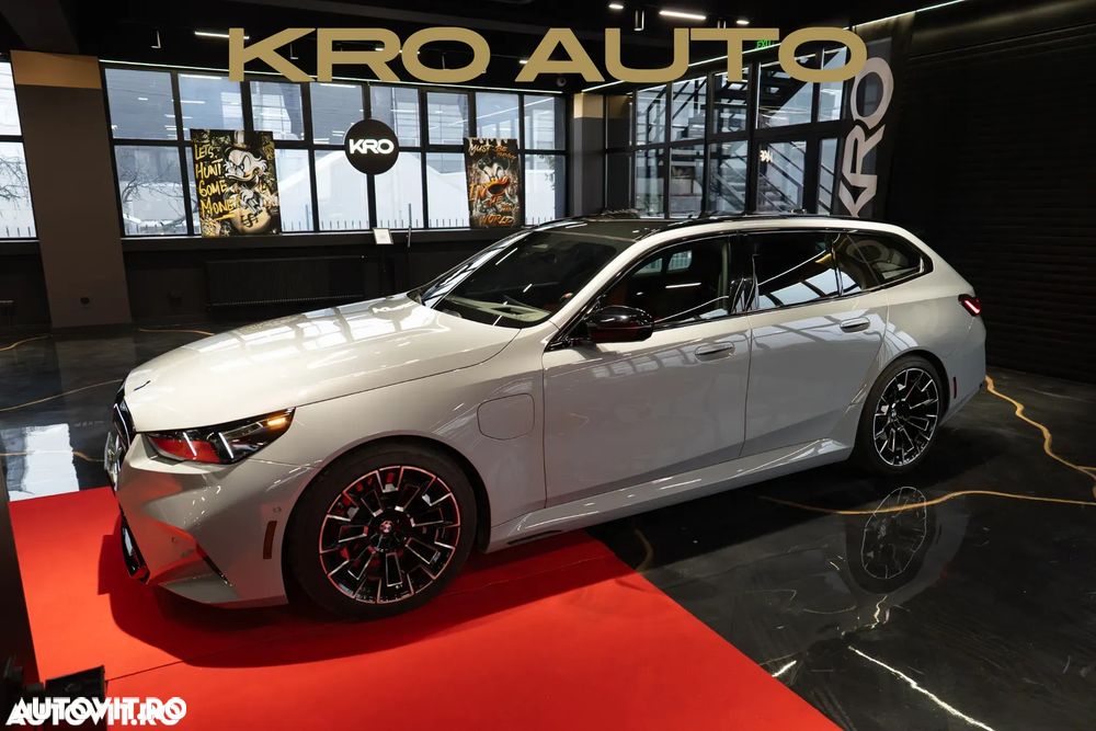 BMW M5 xDrive - 2