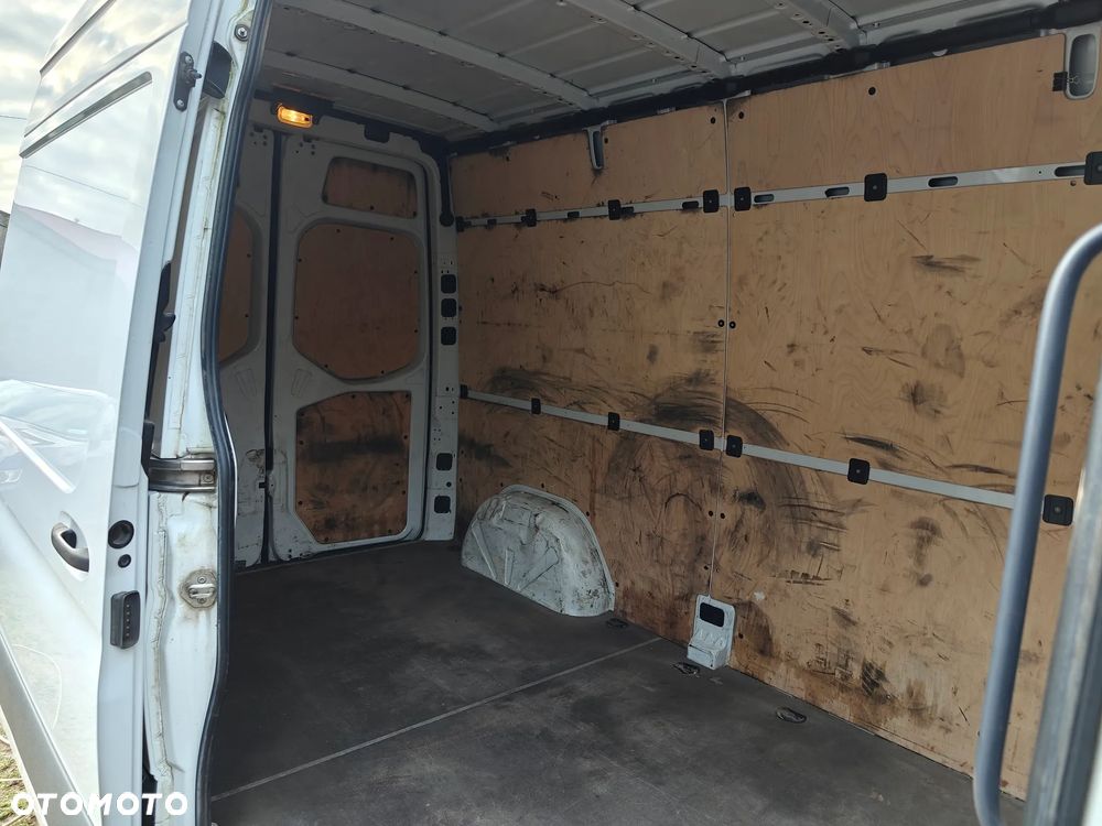 Mercedes-Benz SPRINTER - 8