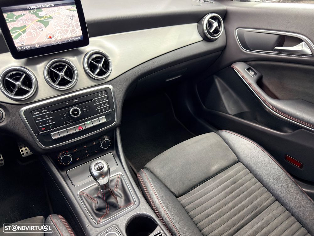 Mercedes-Benz CLA 180 d AMG Line - 23