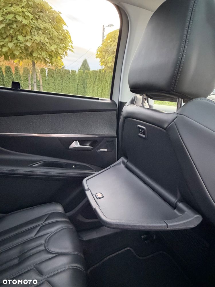 Peugeot 5008 - 17