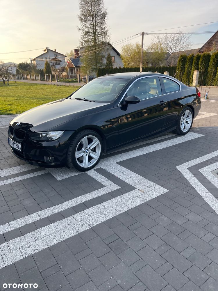 BMW Seria 3 325i M Sport Edition - 2