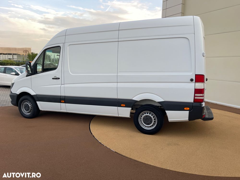 Mercedes-Benz Sprinter 211CDI  MEDIU - 11