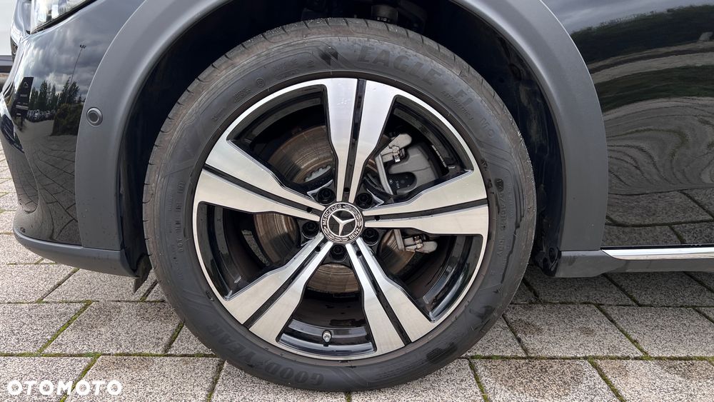 Mercedes-Benz Klasa C 220 d mHEV 4-Matic All-Terrain Avantgarde - 18