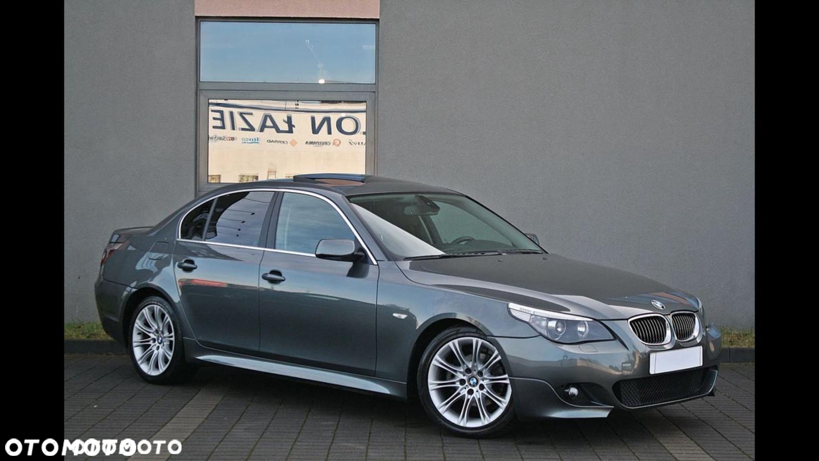 BMW Seria 5 523i - 2