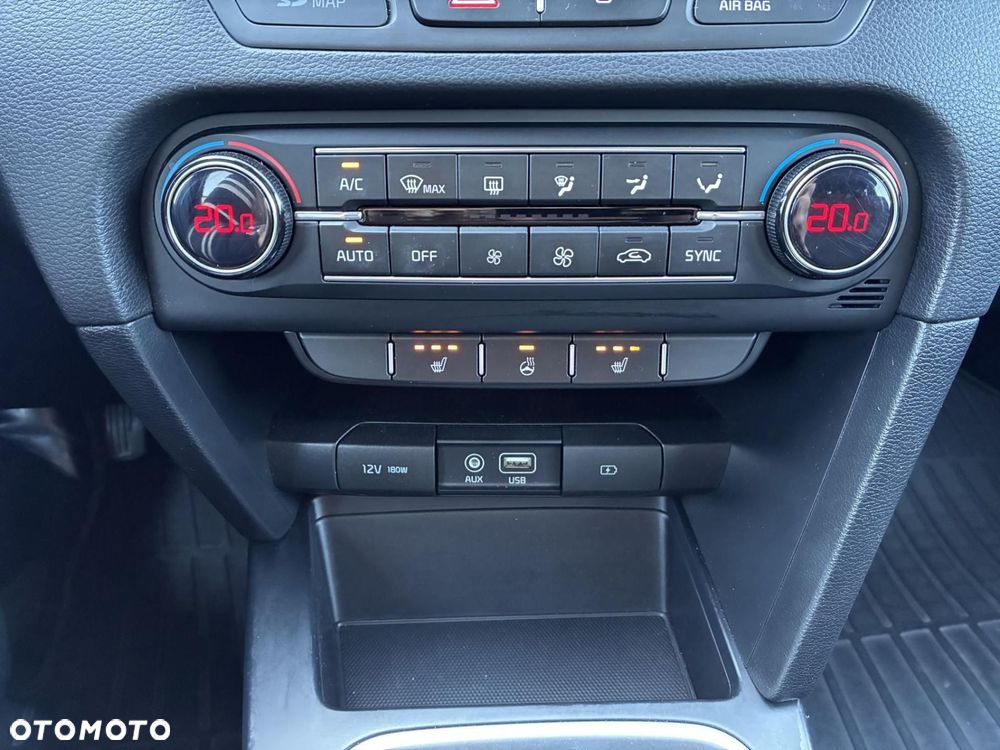 Kia Ceed 1.4 T-GDI L DCT - 25