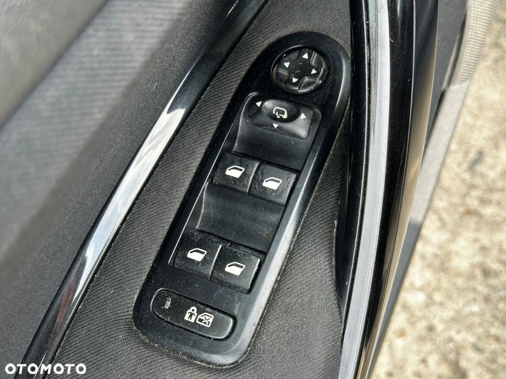 Citroën C5 HDi 165 FAP Exclusive - 30