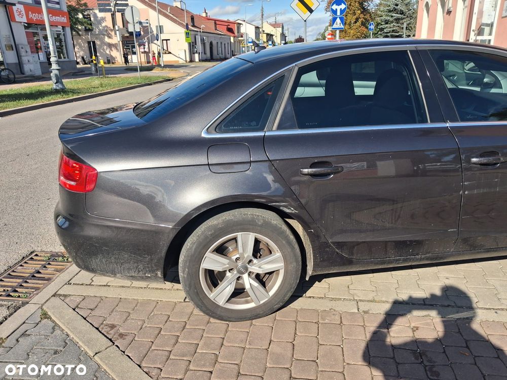 Audi A4 Limousine - 20
