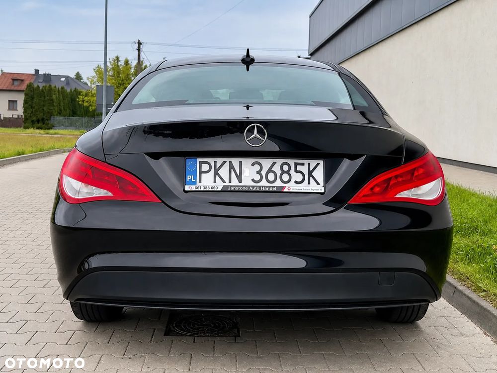 Mercedes-Benz CLA 180 BlueEFFICIENCY Edition - 27