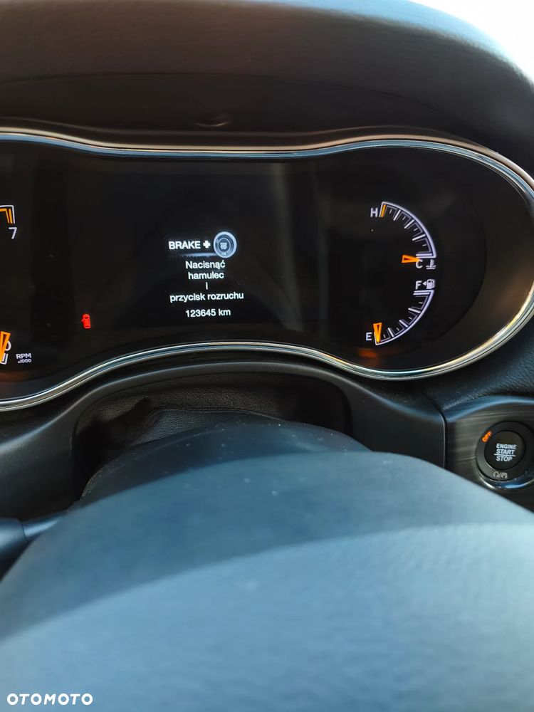 Jeep Grand Cherokee 3.6 V6 Laredo - 12