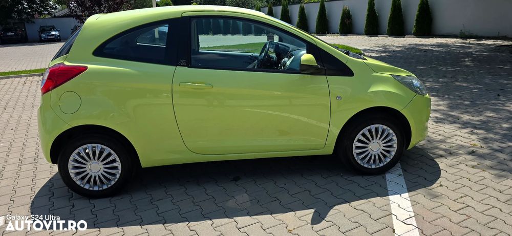 Ford Ka 1.2i Ambiente - 8
