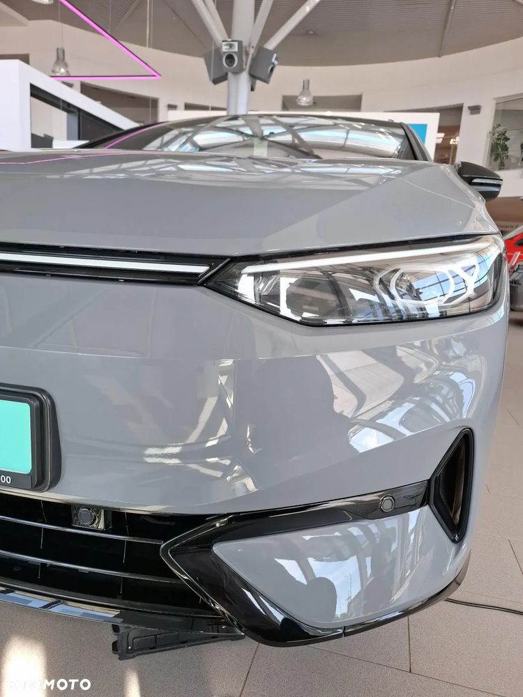 Volkswagen ID.7 Tourer - 8