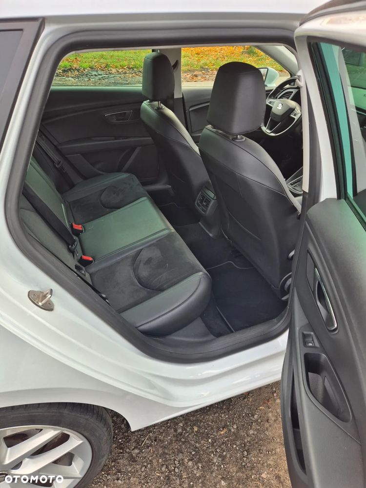 Seat Leon 2.0 TDI DPF DSG Style - 9