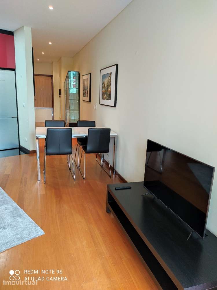 T1 LUXO CONDOMÍNIO FECHADO - PRIMEIRA LINHA DE RIO - Grande imagem: 3/11