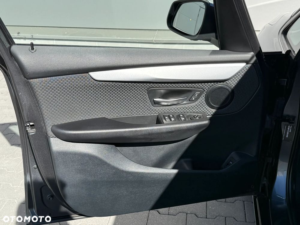 BMW Seria 2 216d Luxury Line - 14