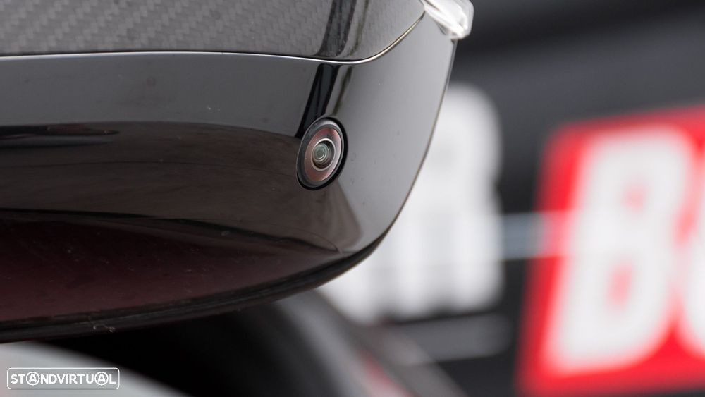 BMW M4 Competition Pack 50 anos M - 8