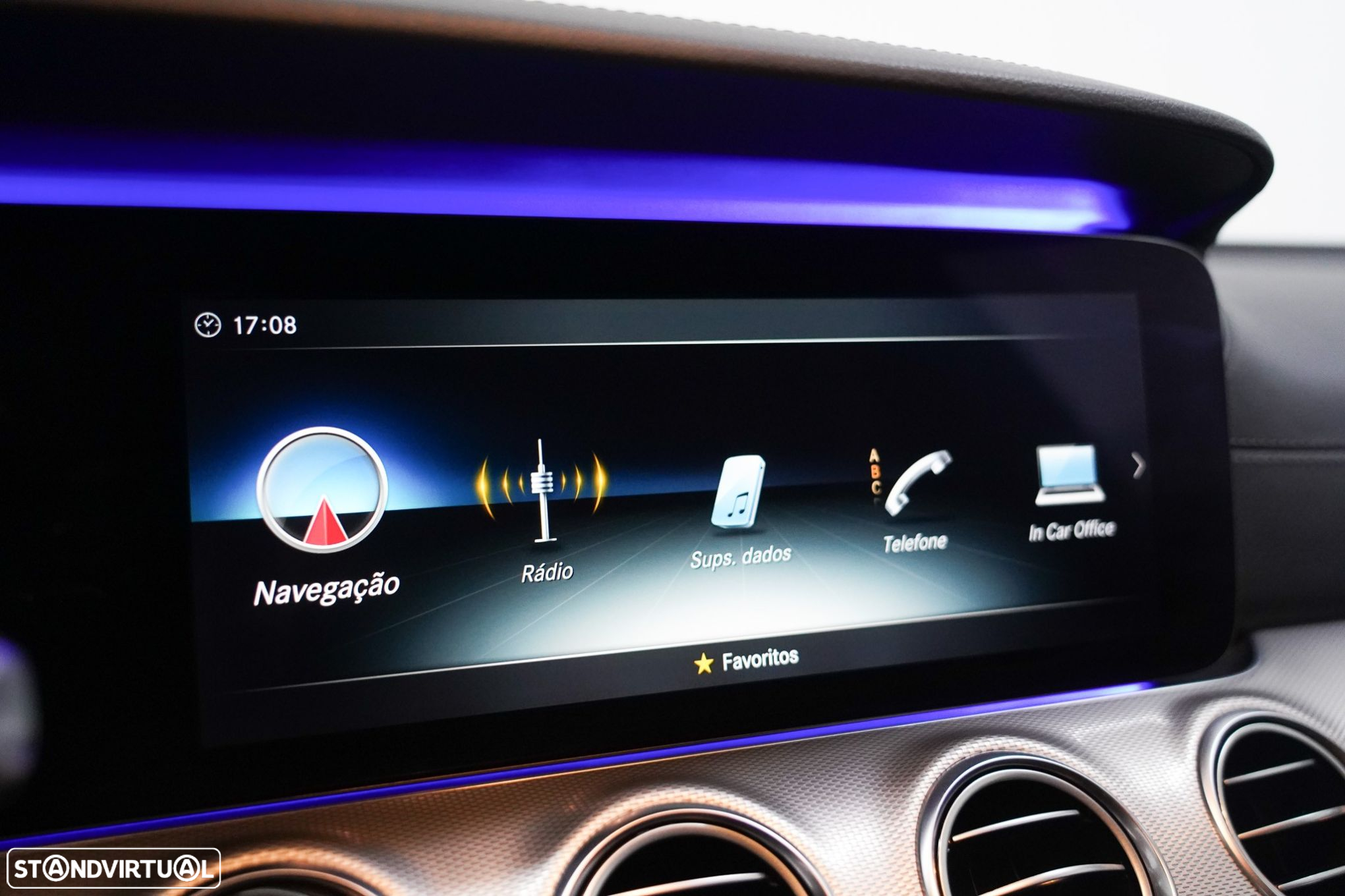Mercedes-Benz E 220 d AMG Line - 11