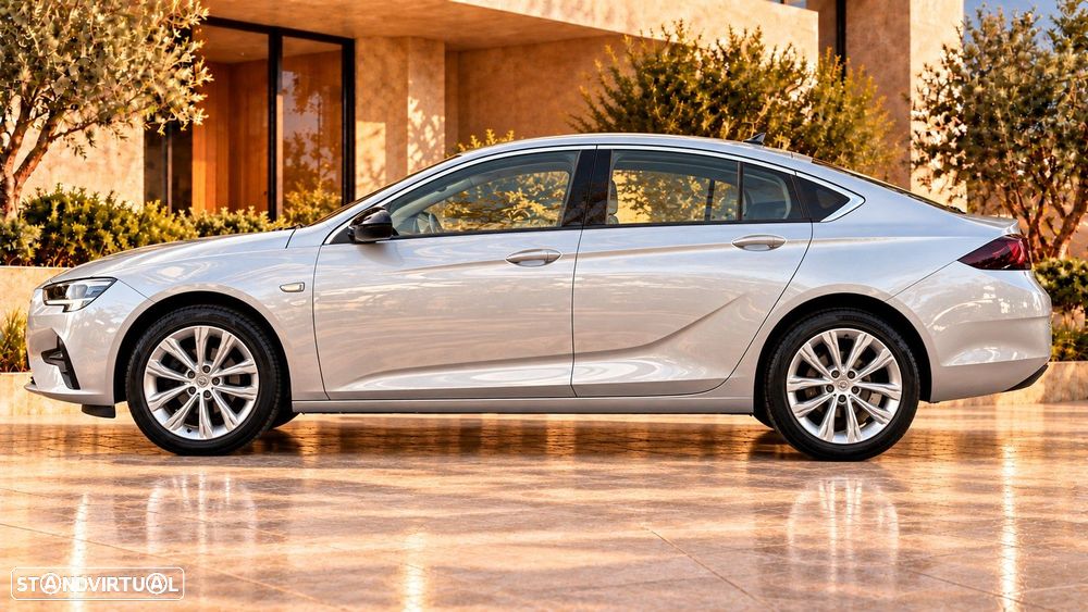 Opel Insignia Grand Sport 1.5 - 9