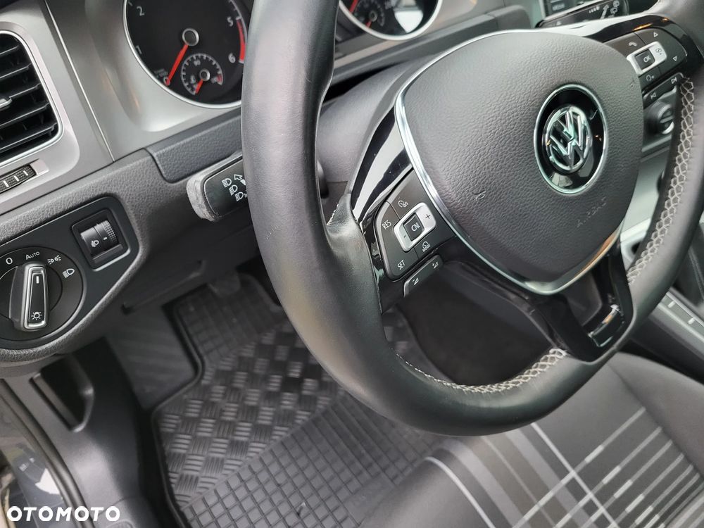 Volkswagen Golf 2.0 TDI BlueMotion Technology Lounge - 14