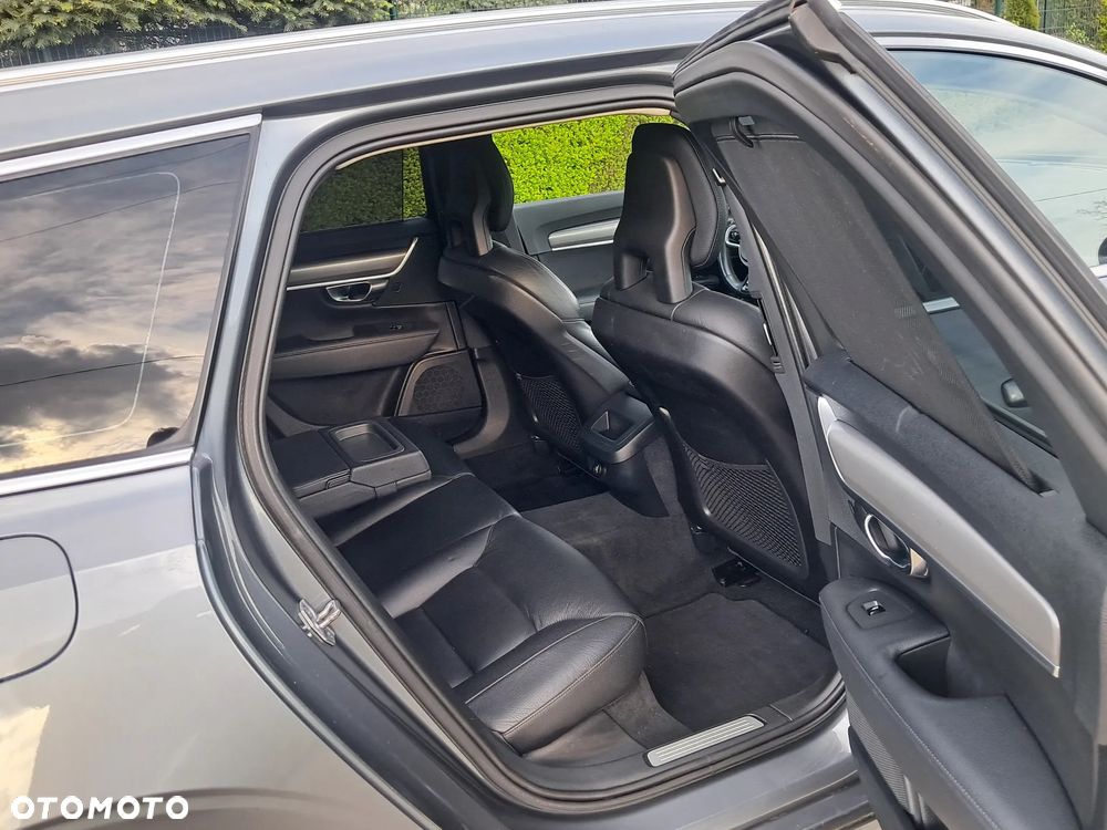 Volvo V90 D4 Geartronic Momentum - 31