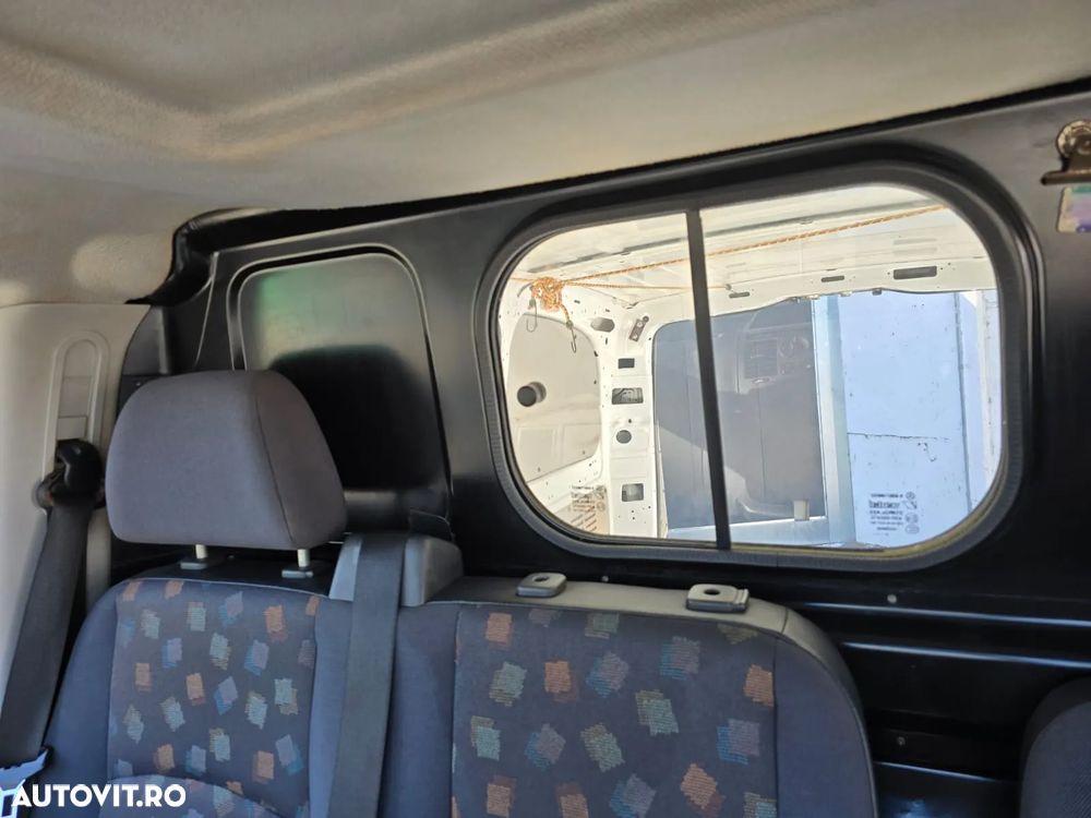 Mercedes-Benz Vito 110 CDI Lang Mixto - 14