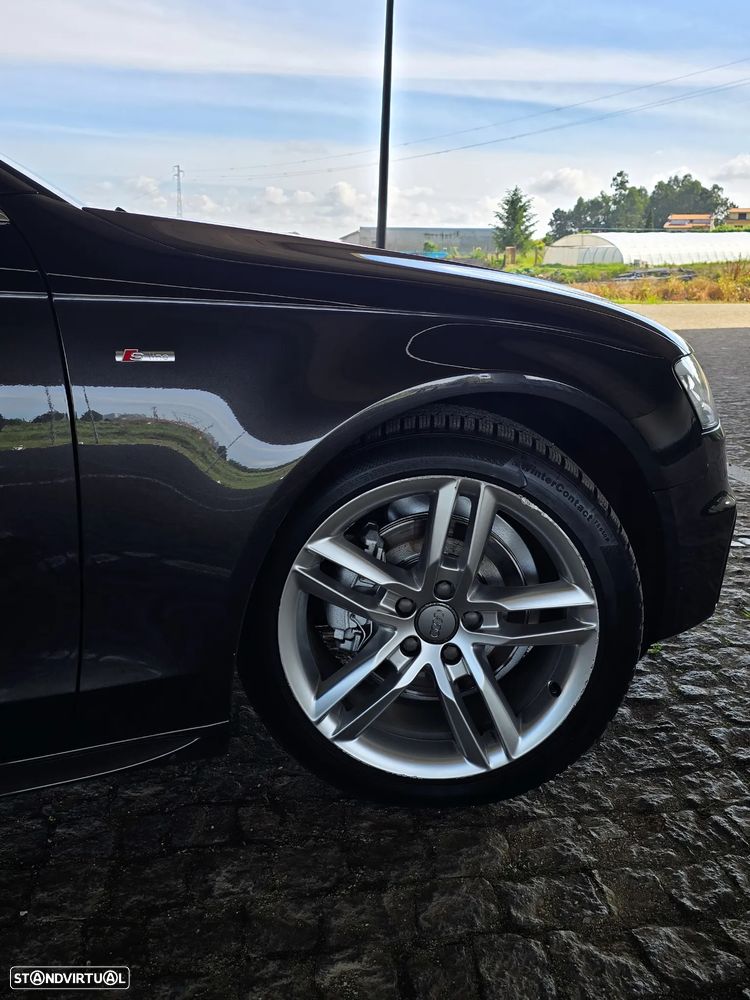 Audi A4 Avant 2.0 TDI Multitronic S-line - 29