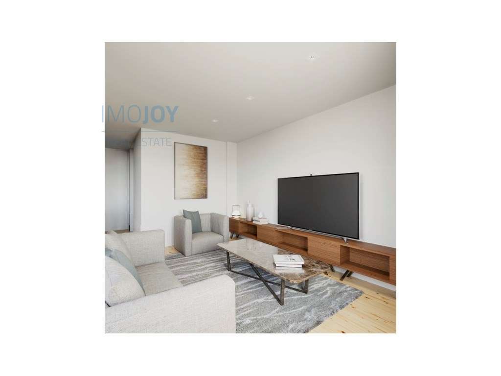 Prédio para Reabilitar na Zona Ribeirinha do Porto - Grande imagem: 2/23