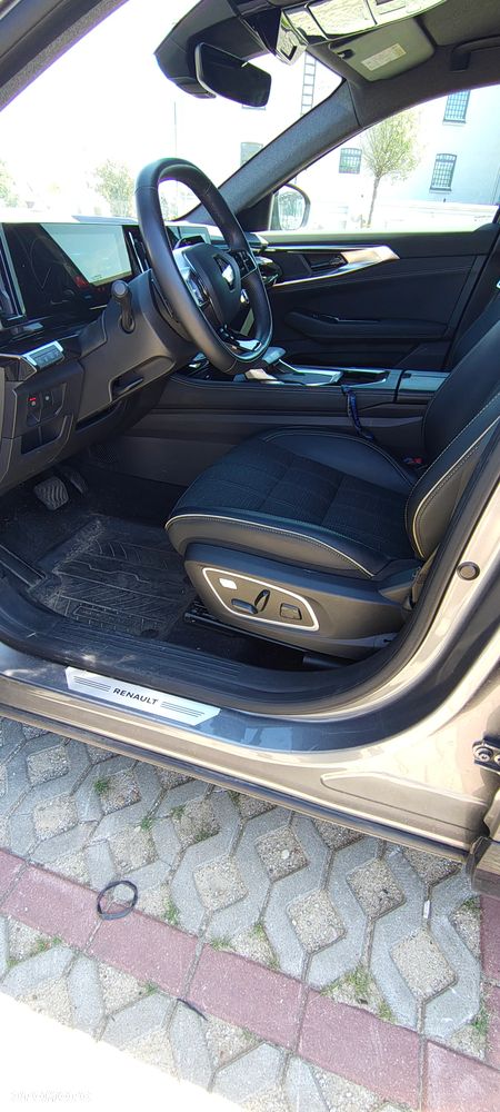 Renault Austral 1.3 TCe mHEV Iconic - 7