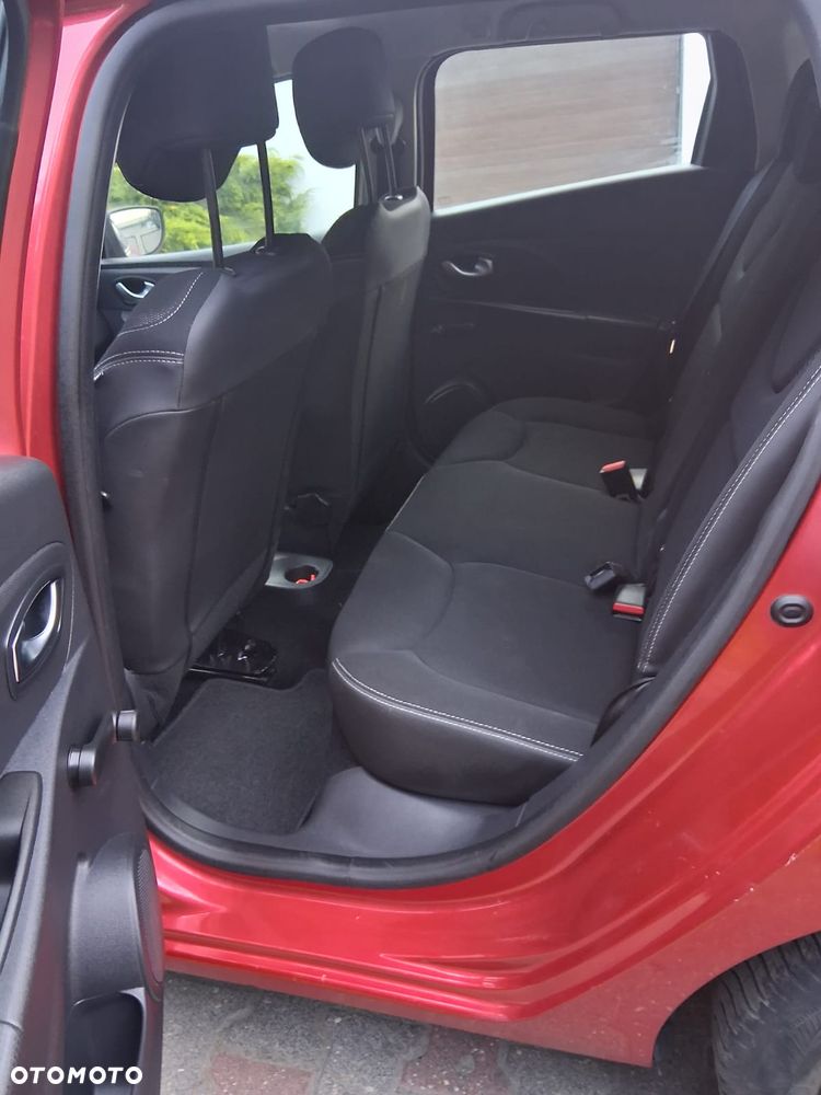 Renault Clio 1.5 dCi 75 Expression - 17