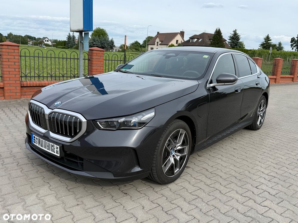BMW Seria 5 530e - 2
