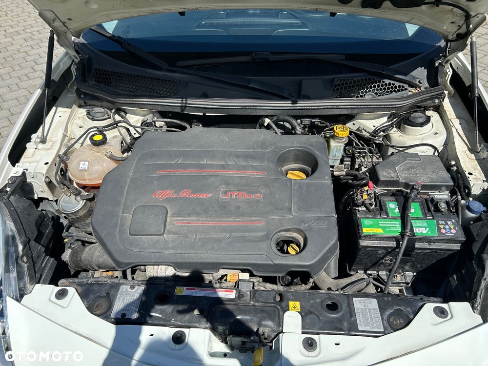Alfa Romeo Giulietta 1.6 JTDM 16V Turismo - 9