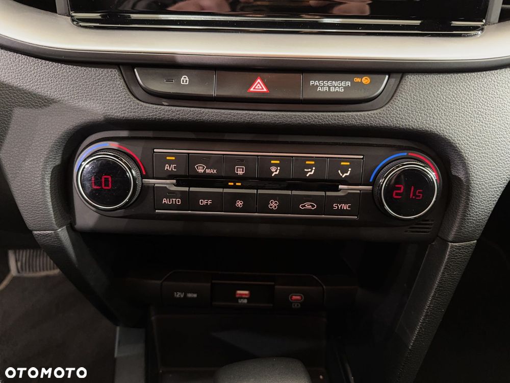 Kia XCeed - 24
