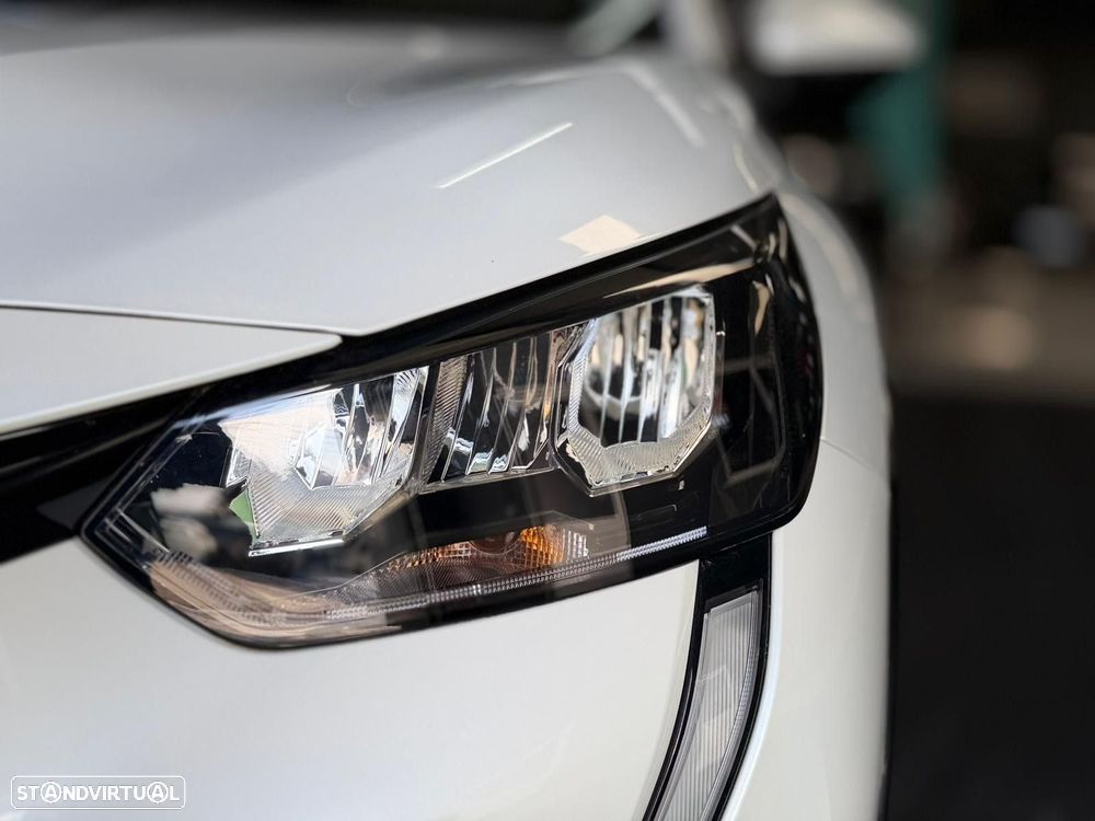 Peugeot e-208 50 kWh Allure - 14