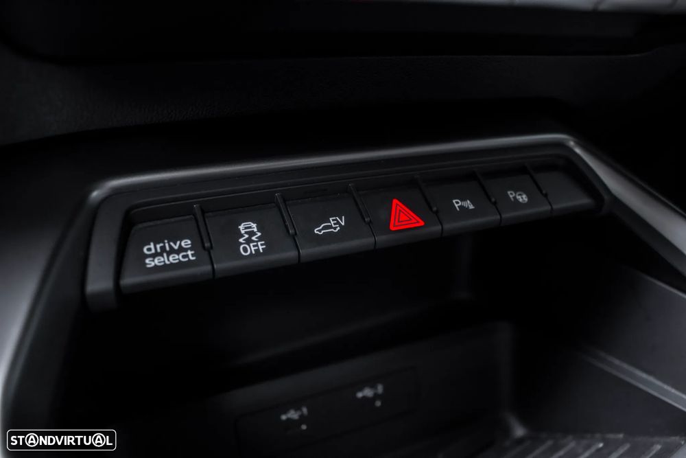 Audi A3 Sportback 45 TFSIe S tronic S line - 25