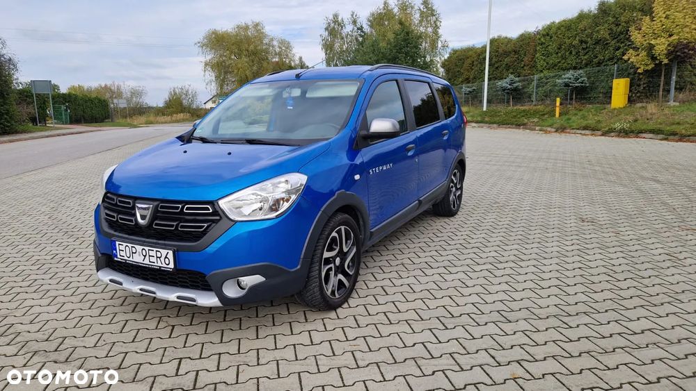Dacia Lodgy TCe 115 Stepway - 17
