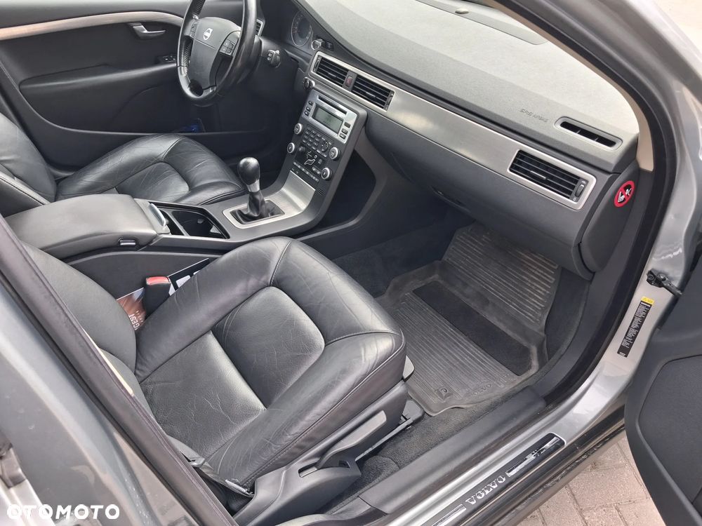 Volvo V70 - 16