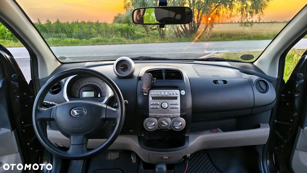 Daihatsu Sirion 1.3 Automatik - 4