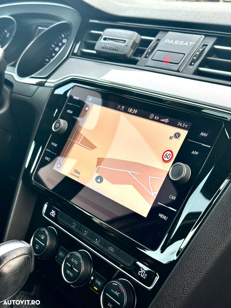 Volkswagen Passat Variant 2.0 TDI DSG (BlueMotion Technology) Highline - 4