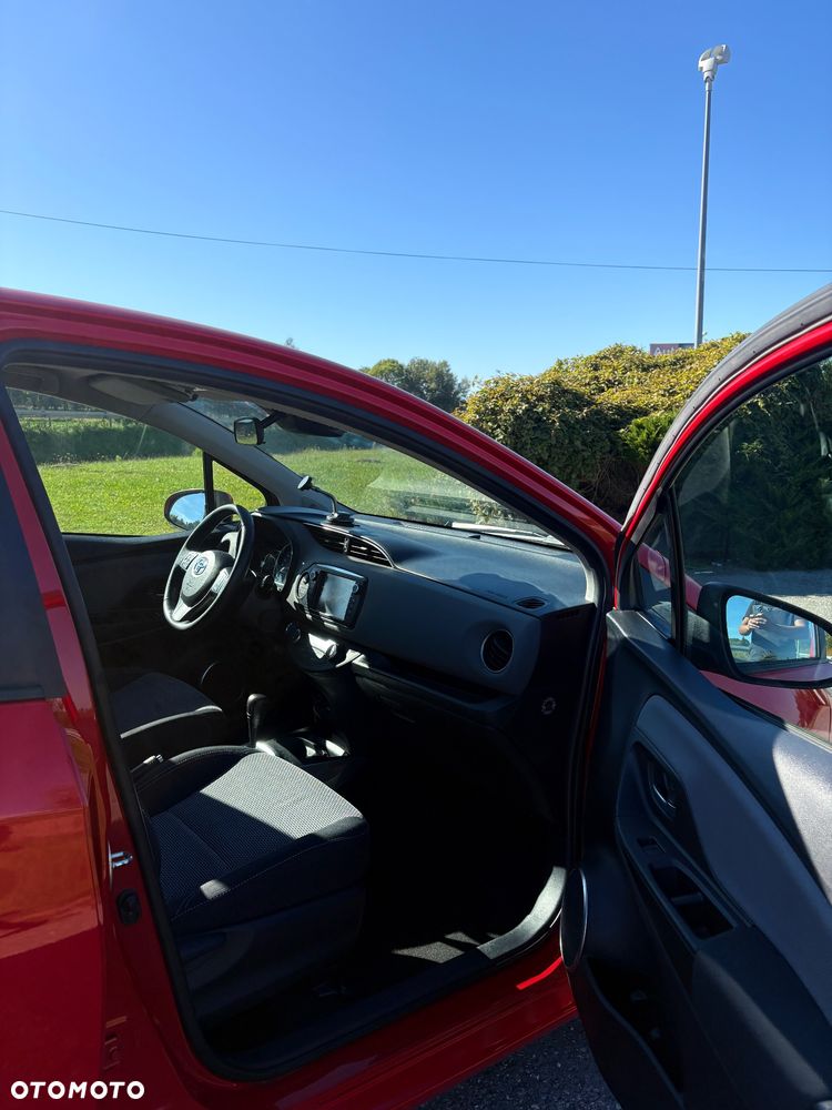 Toyota Yaris - 18