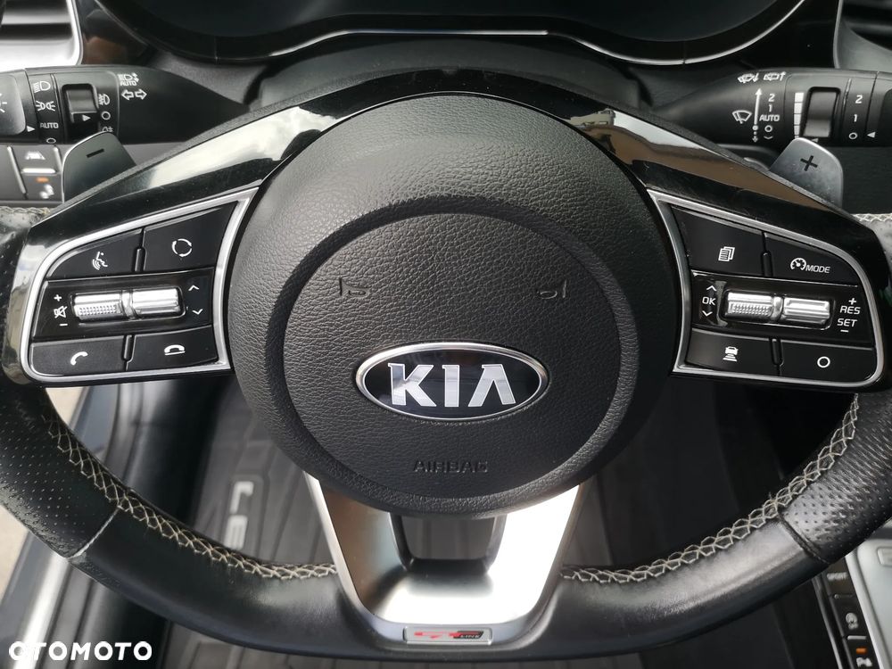 Kia Ceed 1.6 CRDi SCR GT-Line DCT - 20