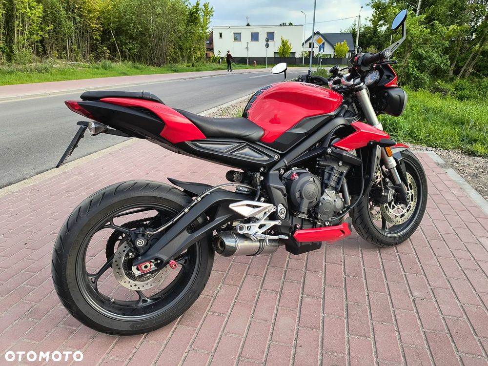Triumph Street Triple - 2