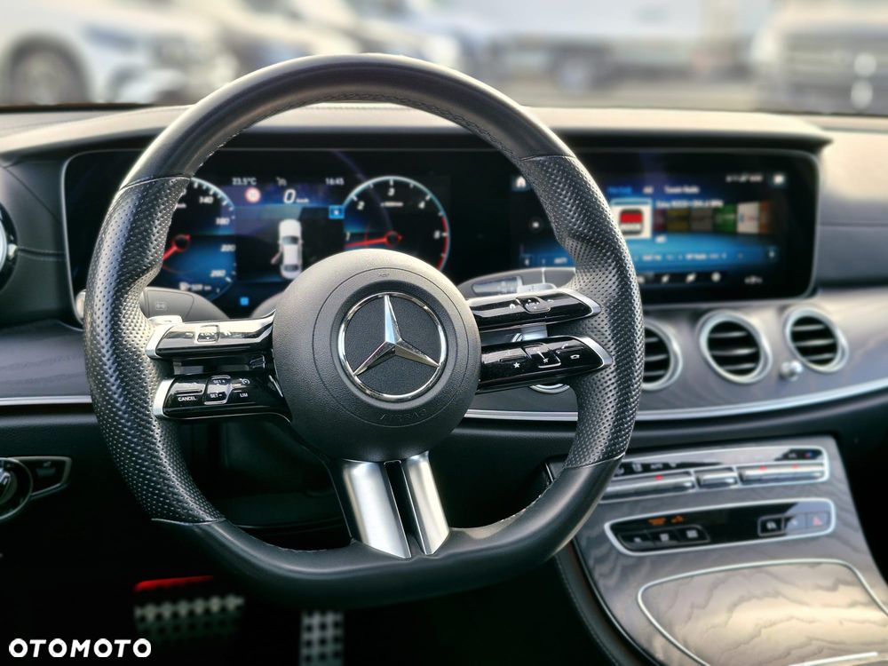 Mercedes-Benz Klasa E 220 d 4-Matic AMG - 14
