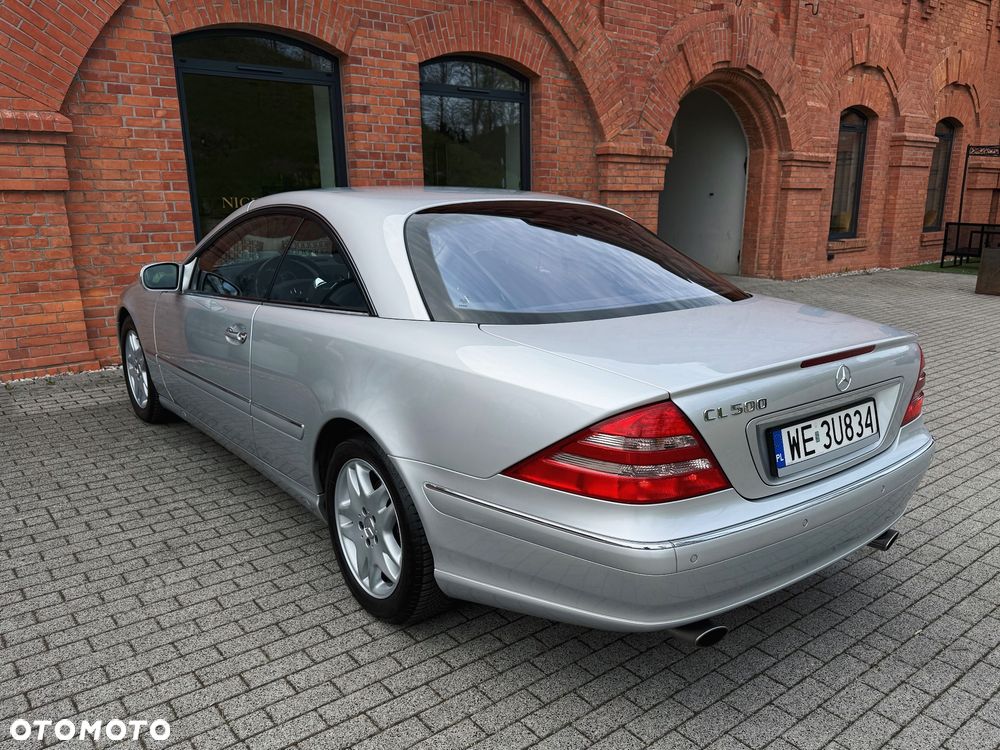 Mercedes-Benz CL 500 - 22