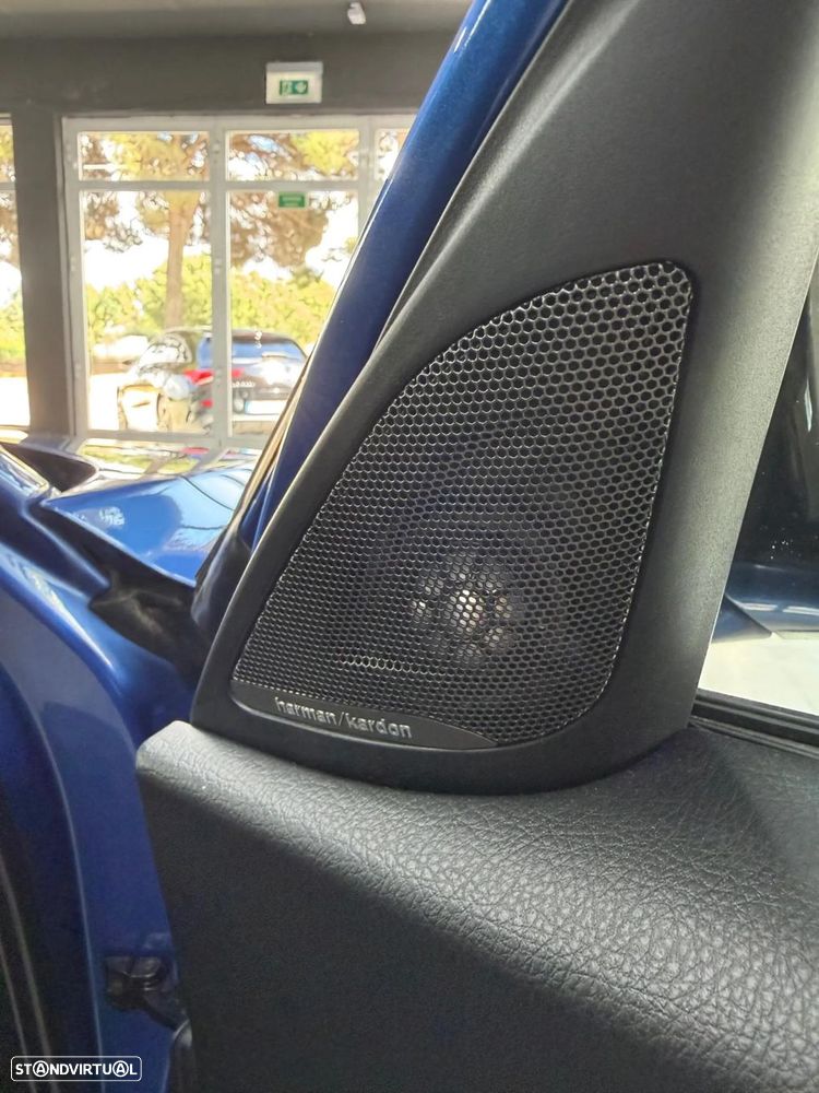 BMW 118 d Pack M - 13