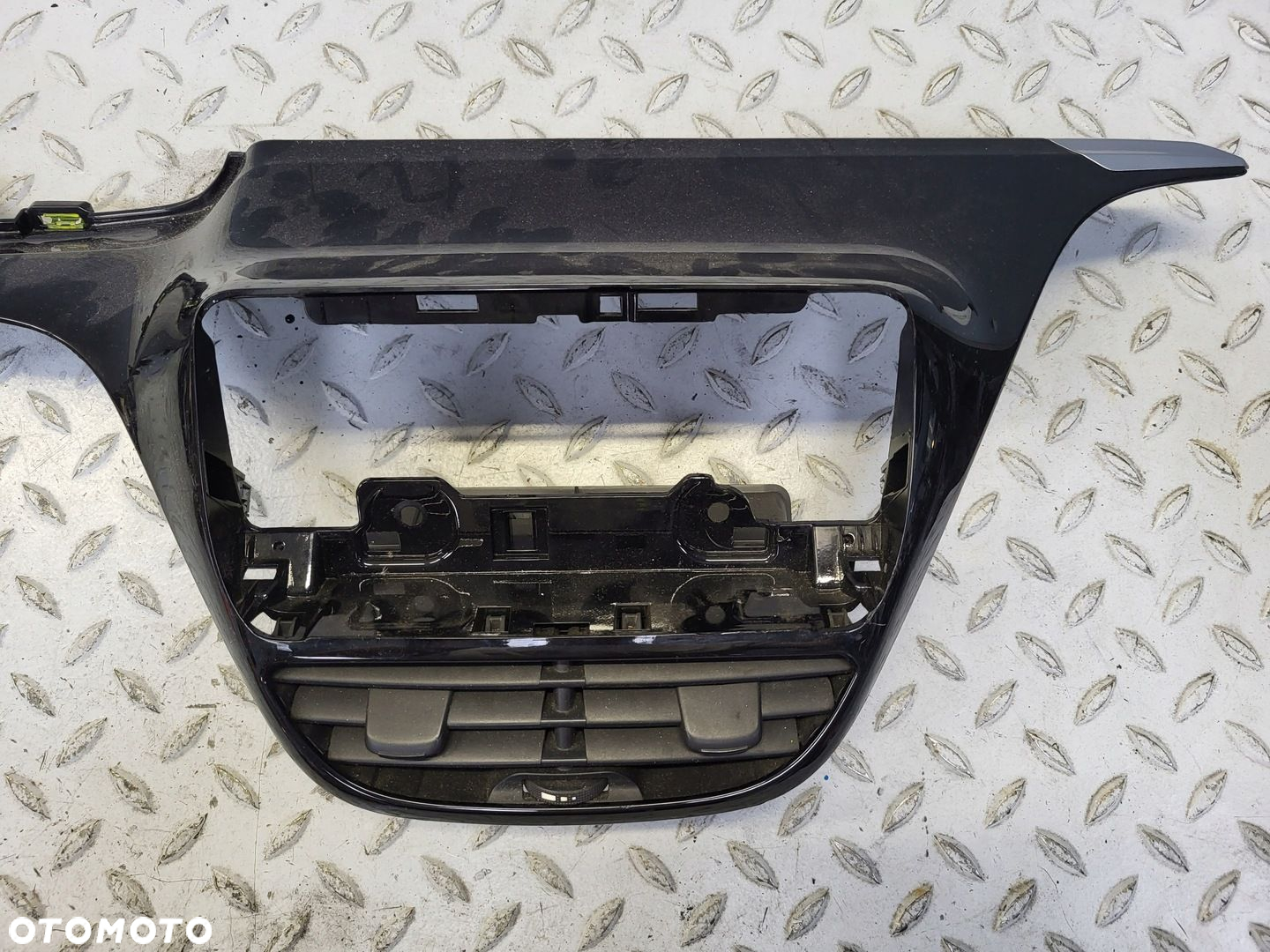NAWIGACJA WYŚWIETLACZ EKRAN RAMKA Peugeot 208 I 12 - 11