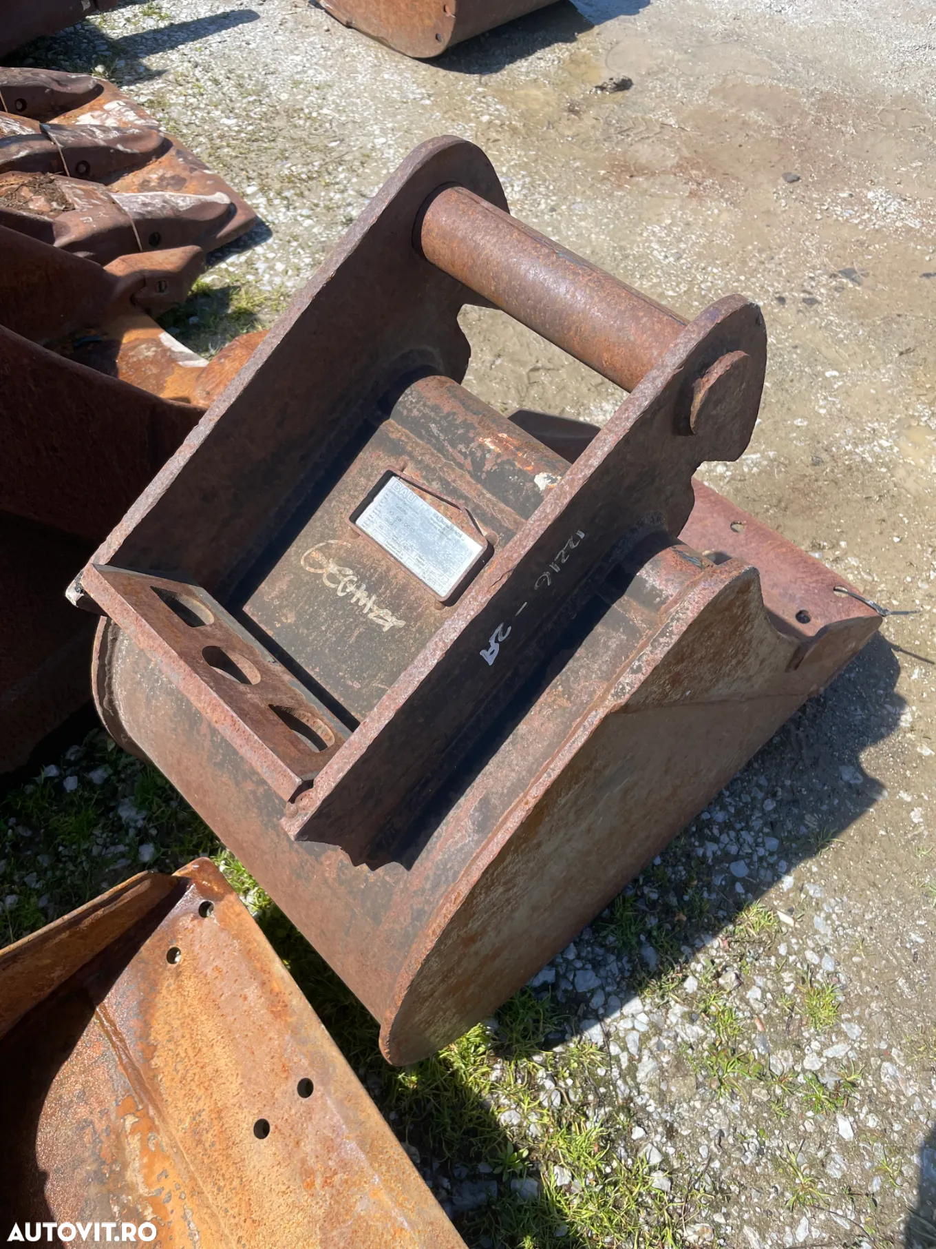 Cupa Sapat pentru excavatoare sistem Lehnhoff ms03 latime de 400 mm - 2