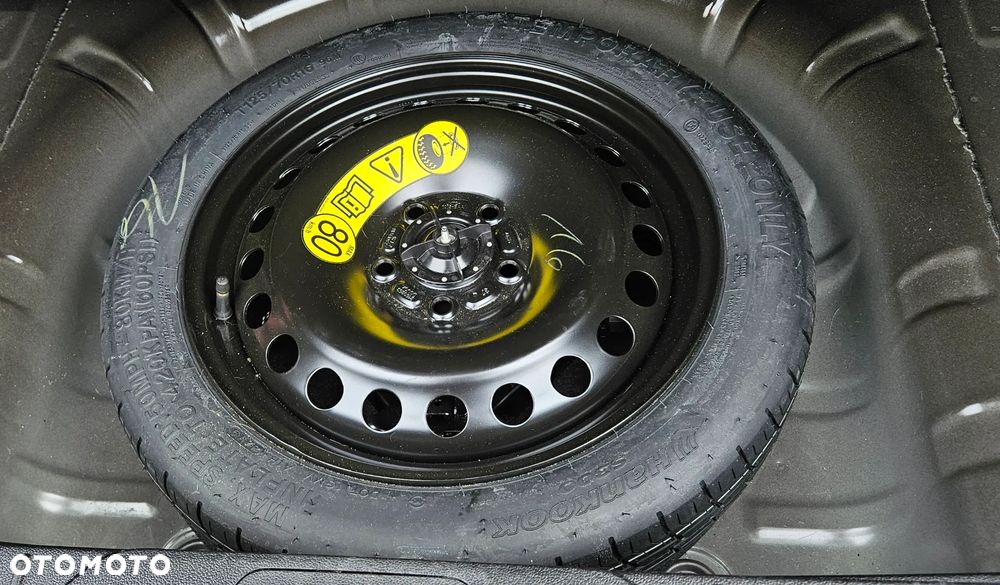 Ford Focus 1.5 EcoBoost Start-Stopp-System ST-LINE - 22